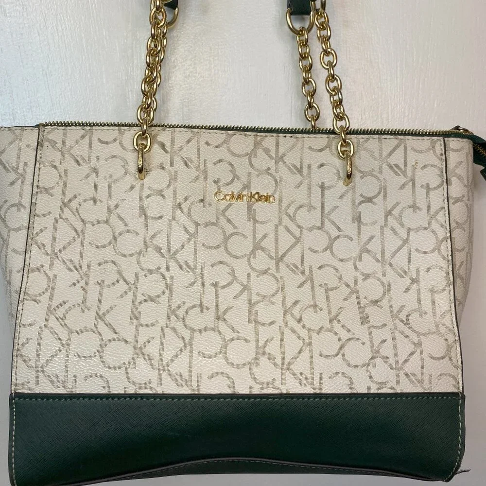 Calvin Klein Green and white shoulder bag - Picture 2 of 13